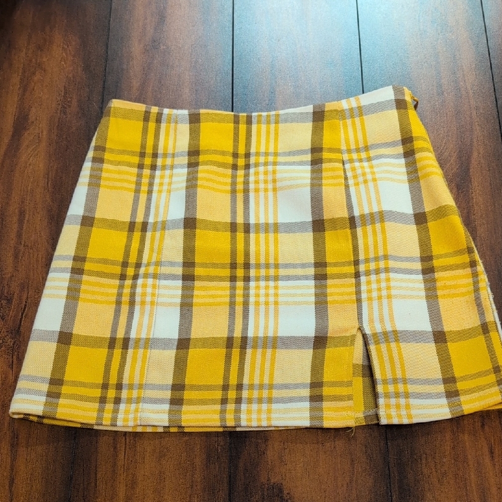 Forever 21 Yellow Plaid Women's Skirt XS